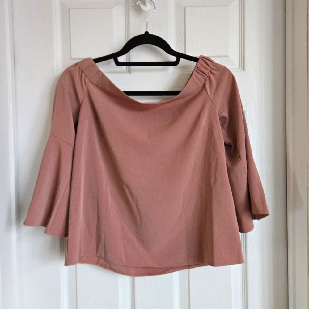 Dynamite Dusty Rose Off-The-Shoulder Top in xs
